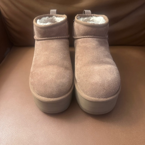 UGG Shoes - UGG Classic Mini Platform Boots in Chestnut Brown